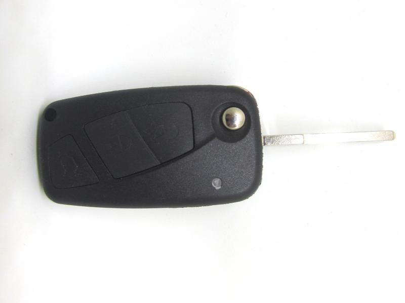 Корпус выкидного ключа Фиат Fiat, Ивеко Iveco  (3 кнопки), лезвие SIP22