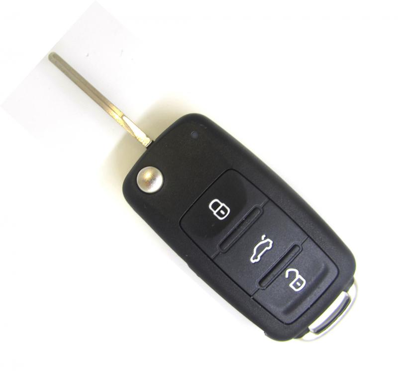 Ключ Фольксваген Volkswagen Polo, Tiguan, Caddy, Scirocco, Jetta, Touran, Transporter T5 (3 кнопки)