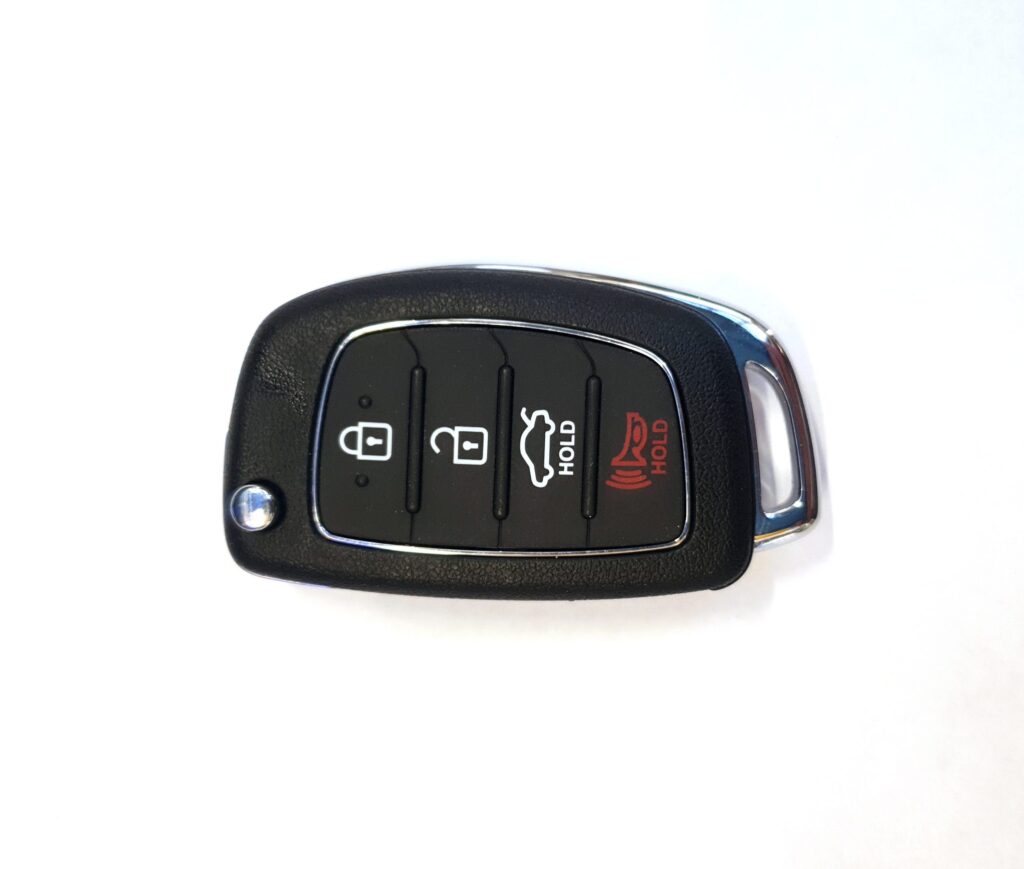 Выкидной ключ Хундай Hyundai i40 с 2011г-. Чип 4D60x80