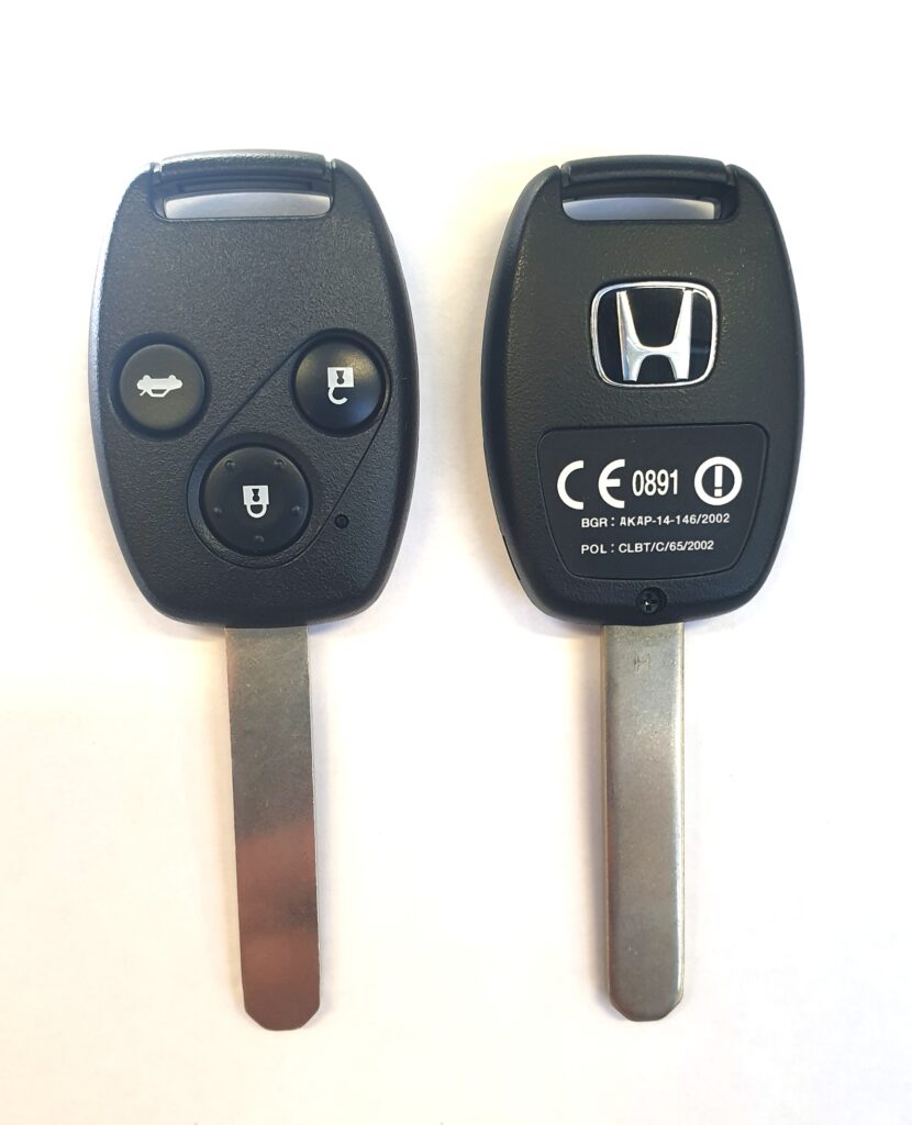 Ключ Honda Accord 7 2007-2008 с чипом 8Е и 3 кнопками, 433 Mhz