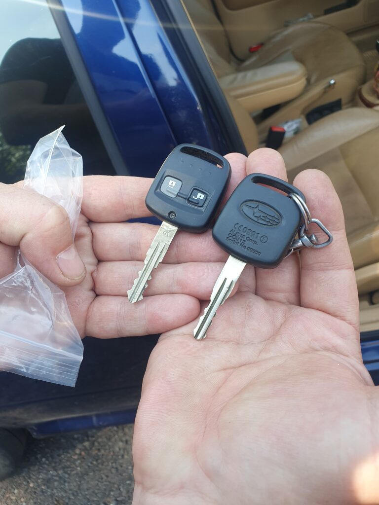 Изготовление ключа для Subaru с кнопками и чипом